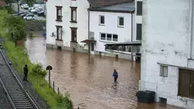 بالفيديو| فيضانات وإجلاء المئات من الأشخاص في جنوب غرب ألمانيا