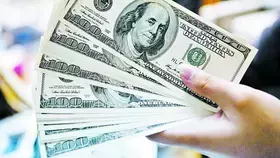 تصريحات مسؤولي «الاحتياطي الاتحادي» تدعم الدولار