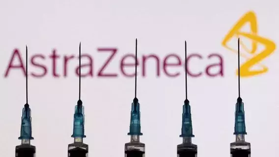 أسترازينيكا تعترف بأعراض مميتة للقاحها وتعويضات متوقعة للضحايا