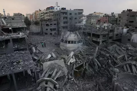 35272 فلسطينياً ضحايا الحرب الإسرائيلية على غزة