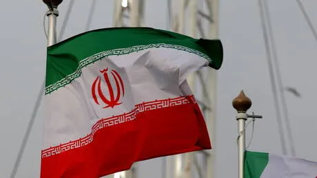 "رويترز": الاتفاق الإطاري بين أمريكا وإيران يتضمن صندوقا استثماريا بـ 300 مليار دولار