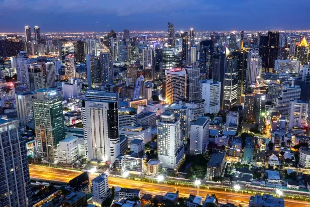 تايلاند تخفّض توقعات النمو إلى 1.6 % بسبب تداعيات الحرب