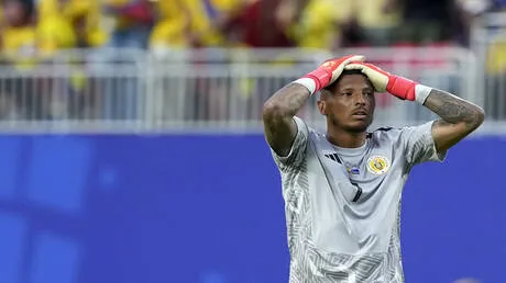 رغم تعادل كوراساو مع الإكوادور.. إيلوي روم يسجل رقما تاريخيا في كأس العالم 2026