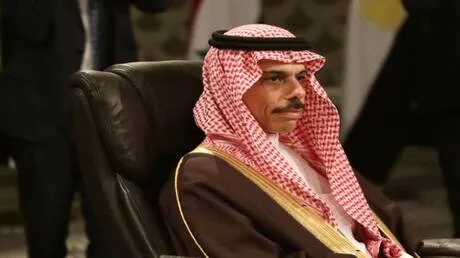 لقاءات سعودية قطرية عمانية لبحث تداعيات مذكرة التفاهم الأمريكية الإيرانية على أمن المنطقة