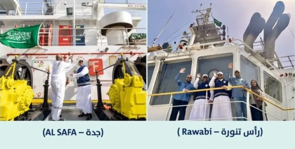رأس تنورة وجدة.. رفع العلم السعودي على سفينتين في الساحلين الشرقي والغربي