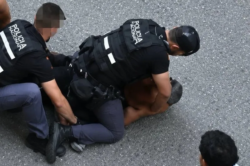 مقاطع جديدة تؤجج قضية فقير بإيطاليا