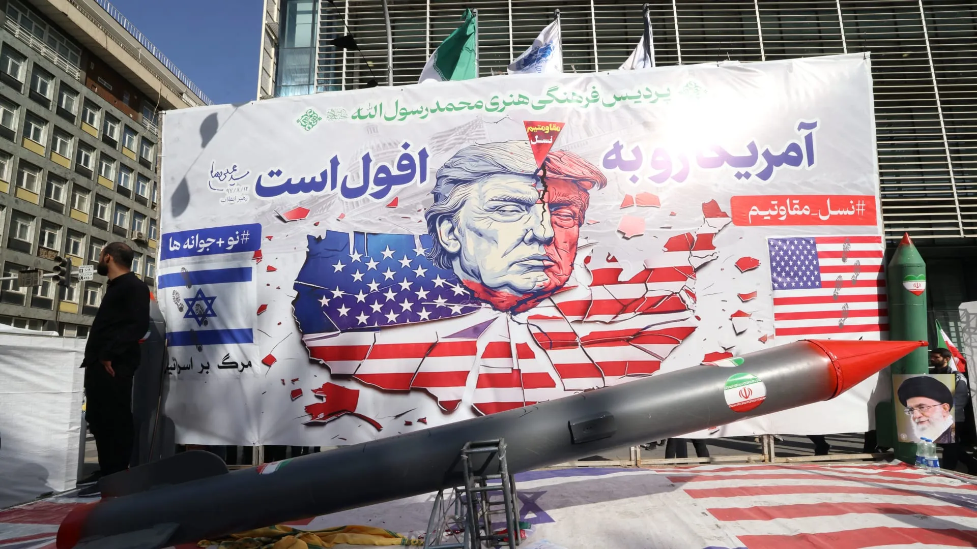 في تصريحات لـCNN.. مسؤول إيراني يرد على إعلان ترامب عن "تقديم طهران تنازلات"