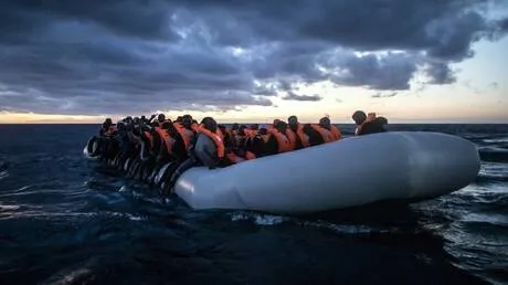 التدفقات على الحدود الأوروبية تواصل الانحسار حتى شهر مايو بدعم دول المغادرة