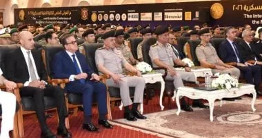 الفريق أشرف سالم زاهر يشهد افتتاح المؤتمر الدولى السنوى للكلية الفنية