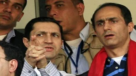 علاء مبارك يرد على فيديو مرتضى منصور وحقيقة المشادة مع أخيه جمال