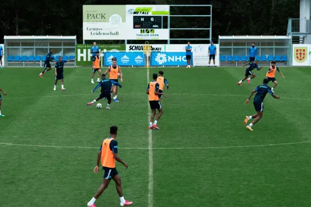 هل تكفي تحركات الصيف الحالية لبناء «الهلال الجديد»؟