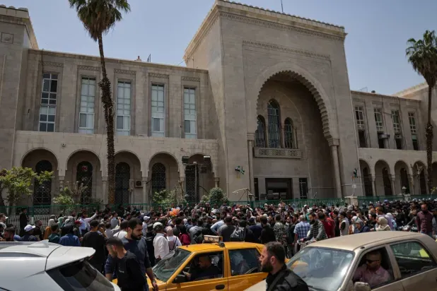 انطلاق أسبوع محاكمة رموز نظام الأسد... بينهم المفتي حسون
