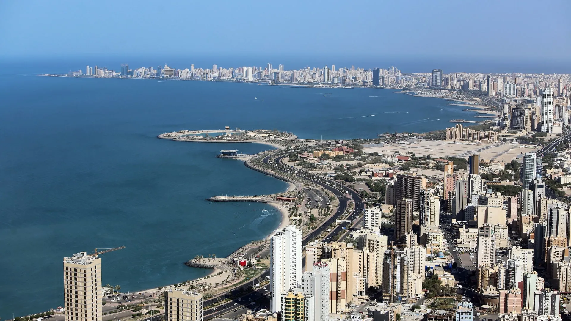 الكويت.. الداخلية توضح حقيقة أنباء عن "َضبط خلية إرهابية"