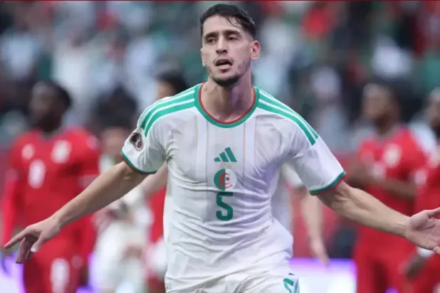 التعاون يضم الجزائري زين الدين بلعيد بعقد يمتد 3 مواسم