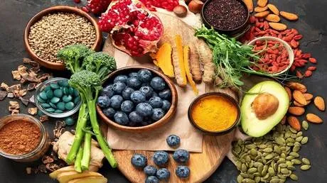 أغذية تعزز صحة الأمعاء