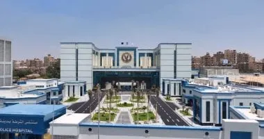 تسليم الكراسات بالمعاهد الفنية الصحية الشرطية اليوم بمستشفى مدينة نصر
