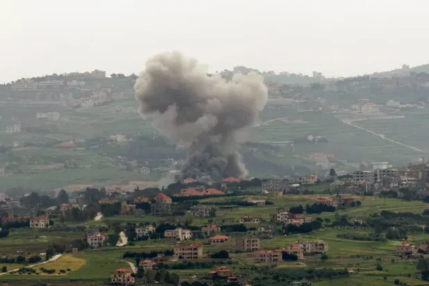 أعنف يوم منذ وقف النار... 14 قتيلاً بغارات إسرائيلية على جنوب لبنان