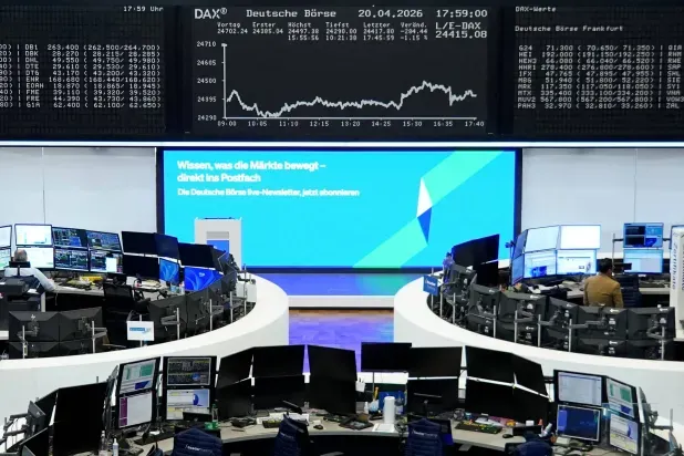 الأسهم الأوروبية ترتفع بشكل طفيف وسط تفاؤل حذر بمحادثات السلام