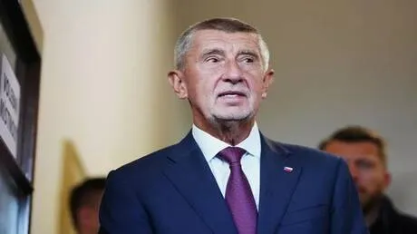 رئيس وزراء التشيك: على أوروبا إنشاء نظام دفاع صاروخي بدلا من تحويل الأموال لأوكرانيا