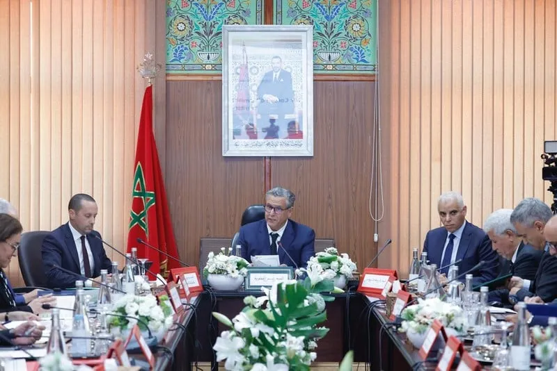 أخنوش يطلق المجموعة الصحية بفاس