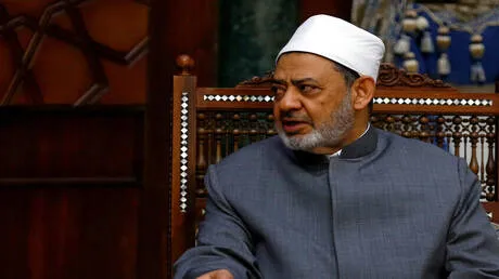 لم يظهر مؤخرا.. ما هي تطورات الحالة الصحية لشيخ الأزهر؟
