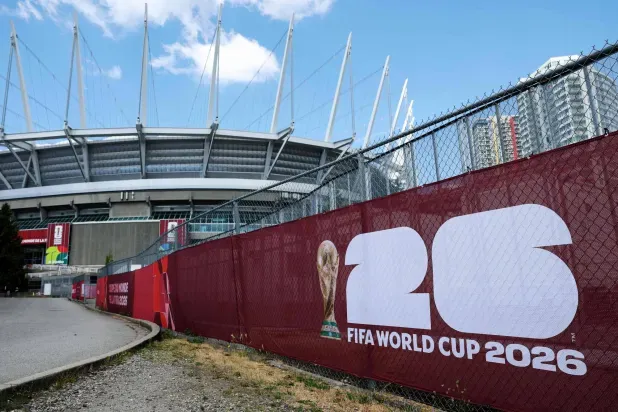 «فيفا» يبلغ عن أشخاص في 7 دول بدعوى «بث منشورات عنصرية»
