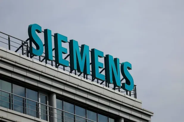 «سيمنس»: لا أثر للصراع في الشرق الأوسط على العملاء حتى الآن