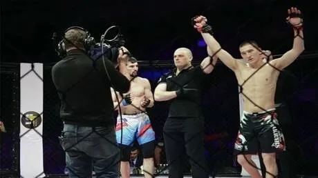 نهاية مأساوية لمقاتل MMA بعد عمل إنساني بطولي