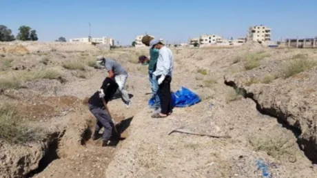 العثور على رفات بشرية بين قطنا وإمبيا بريف دمشق.. والتحقيقات مستمرة لكشف الهوية