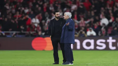 أول تعليق من أربيلوا على أنباء قدوم مورينيو لتدريب ريال مدريد