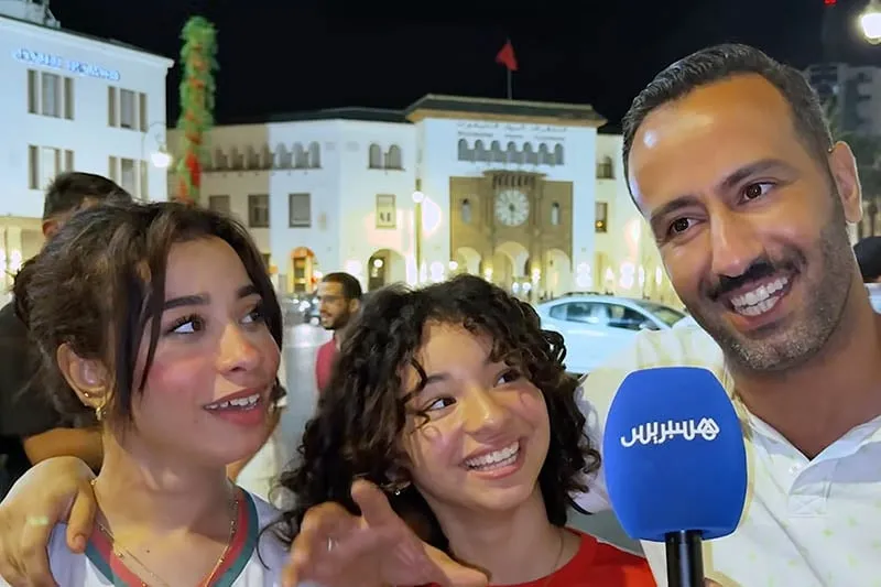 مغاربة يعلقون على الإقصاء