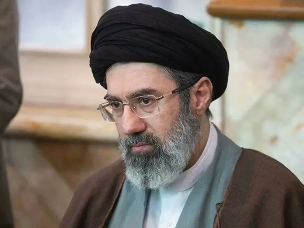 الحرس الثوري الإيراني يهدّد بفتح جبهات جديدة.. ما علاقة لبنان؟