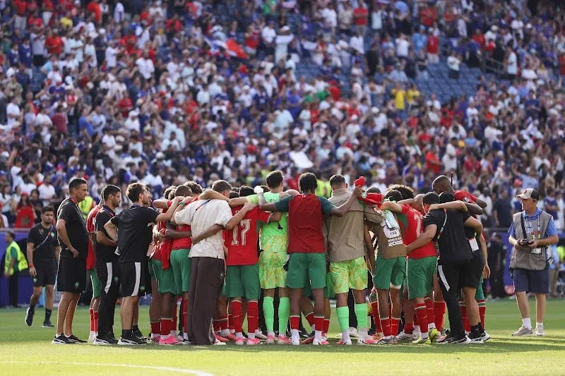 منتخب "أسود الأطلس" يظفر بالثناء