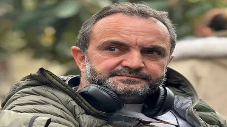 المخرج السوري الليث حجو يرد على أزمة الآلات الموسيقية بـ"بقعة ضوء".. وسخرية تختصر المشهد