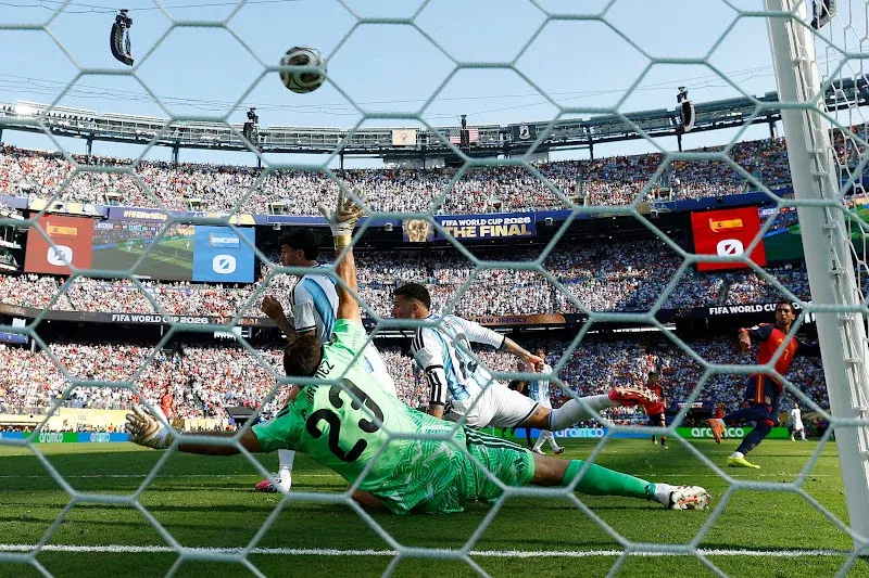 مغاربة وتتويج إسبانيا
