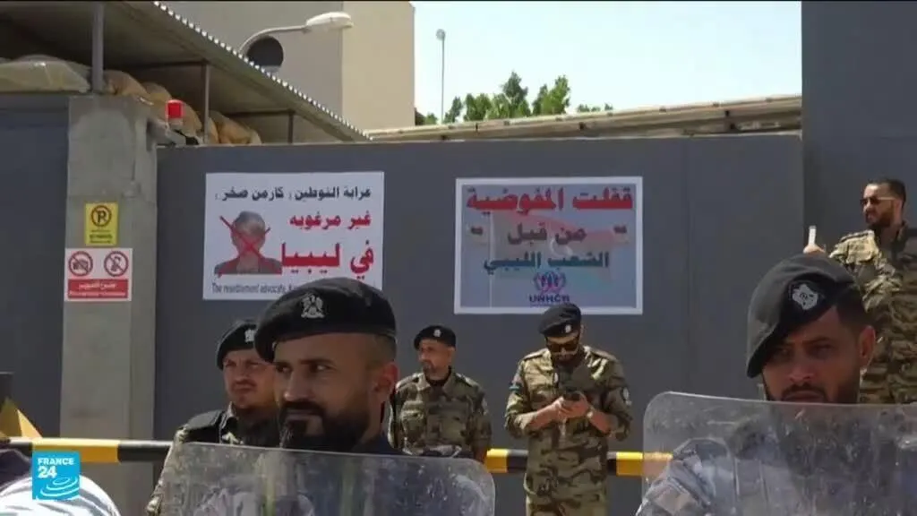 "ليبيا لليبيين".. إغلاق لمفوضية اللاجئين ورفض لسياسات توطين المهاجرين