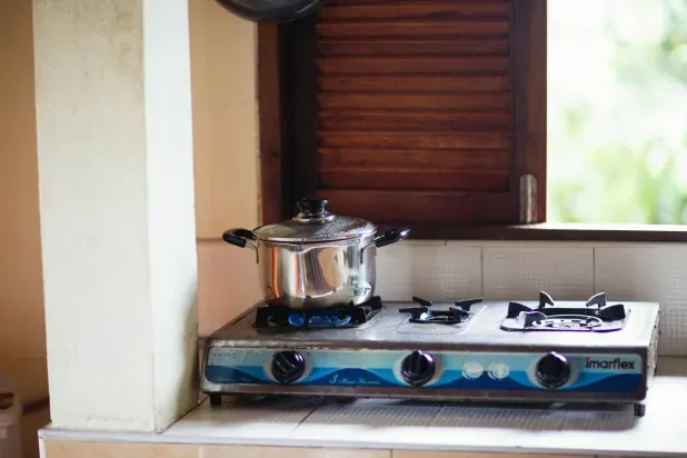 هل طريقة الطهي تهدد صحتك؟ 5 أساليب شائعة يجب الحذر منها