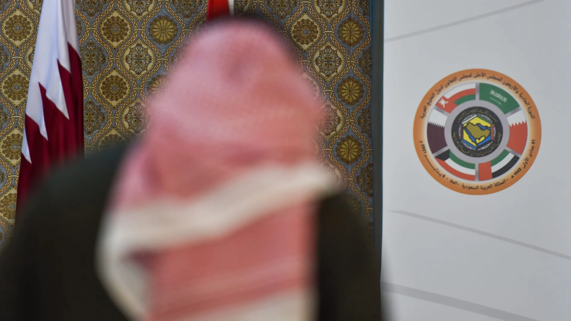 رواج تدوينة قرقاش عن دور مجلس التعاون الخليجي و"عدم تكريس القبول بالأمر الواقع"
