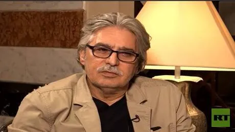 دعوى نسب تحرج الممثل السوري عباس النوري وموقف زوجته لم يكن متوقعا (فيديو)