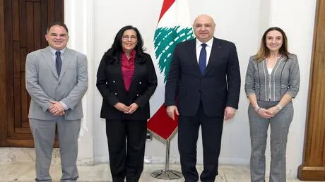 عون يؤكد حاجة لبنان لدعم البنك الدولي لتأمين احتياجات العائدين إلى مناطقهم المدمرة
