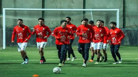 الموت يفجع مدرب منتخب مصر قبل ساعات من مواجهة أستراليا