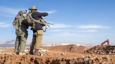 سوريا.. الجيش الإسرائيلي يقوم بتجريف أراض جديدة قرب الشريط الحدودي في القنيطرة