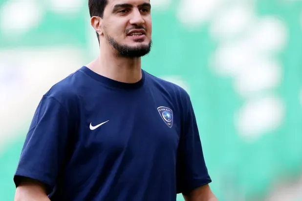 فهد المفرج... قبطان الـ24 بطولة يغادر سفينة الهلال