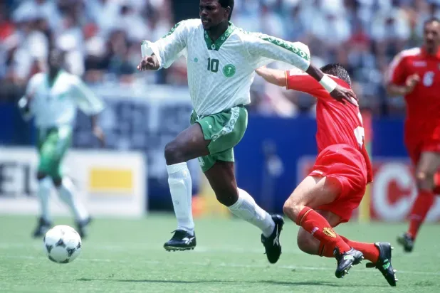 مونديال 1994: قتل لاعب بسبب هدف عكسي ومنشطات مارادونا... وتسجيل أسطوري لسعيد العويران
