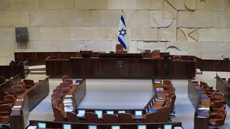 تمديد الخدمة العسكرية وأيضا "ما هو جيد لأمريكا".. جميع القوانين التي أقرها الكنيست الإسرائيلي 