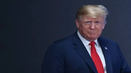 ترامب يتهم الدول الأوروبية الأعضاء في الناتو بـ"إحداث فوضى" في أوكرانيا