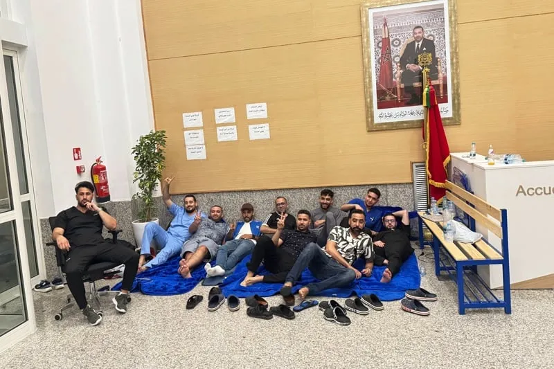 اعتصام مهنيي الصحة يستمر بتطوان