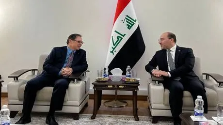 مباحثات عراقية–روسية في طرابلس تركز على دعم الاستقرار في ليبيا وتوسيع التعاون الثنائي