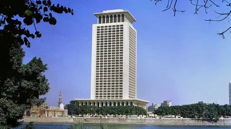 مصر تدين الهجوم الإيراني على الكويت والبحرين وتطالب بوقف فوري للتصعيد