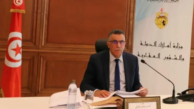 وزير أملاك الدولة يدعو لتسريع إعادة توظيف العقارات الدولية المسترجعة